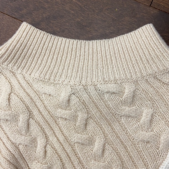 Colour Block Knit Crewneck Sweater - Picture 7 of 13